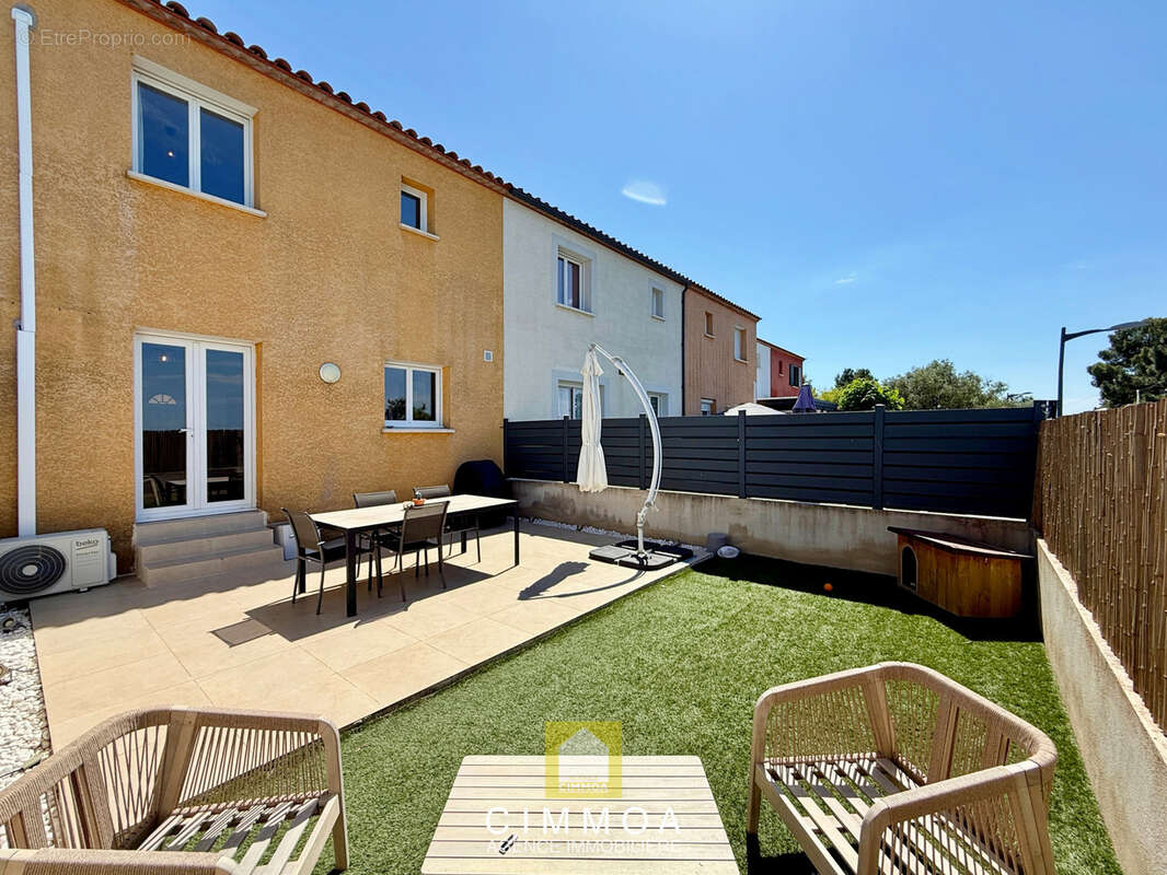 Maison à MEZE