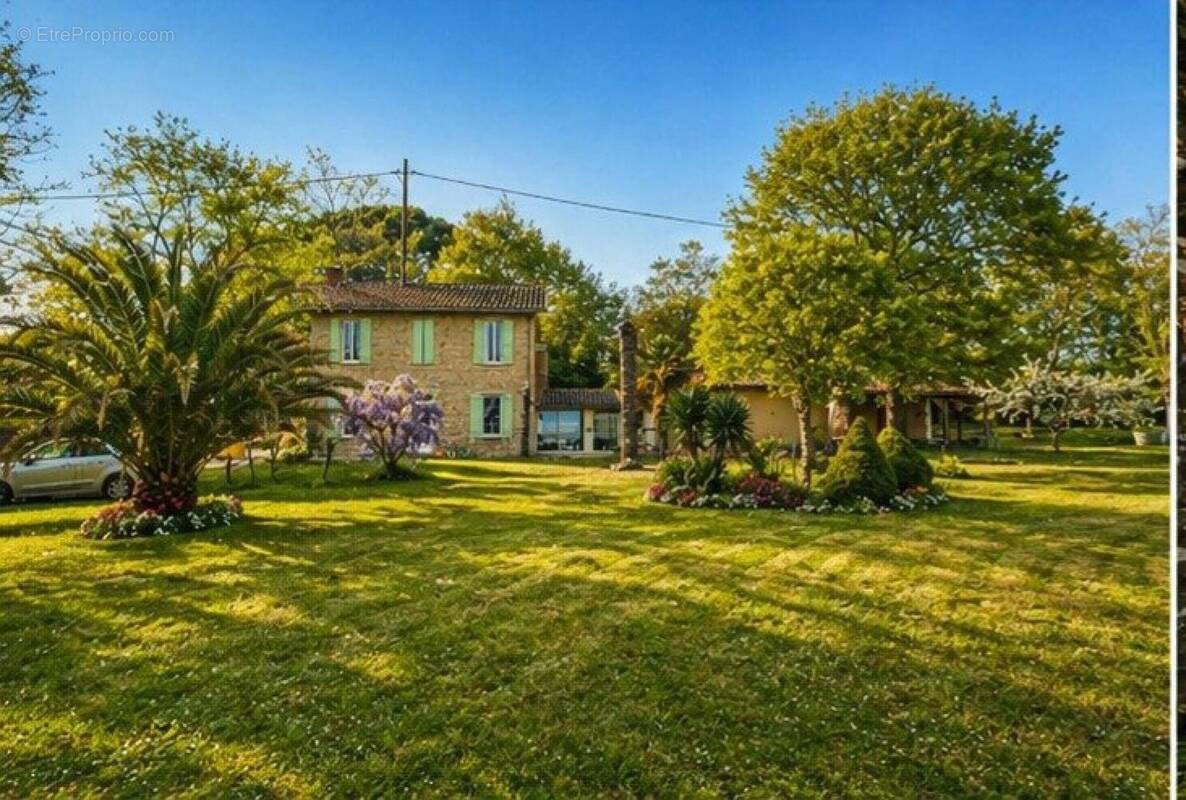 Photo 1 - Maison à ESTANG