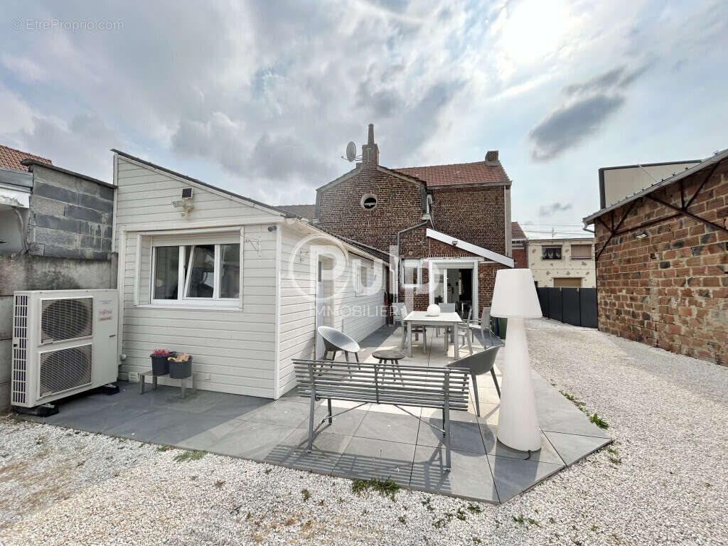 Bien à vendre à auchy-les-mines - photo 6