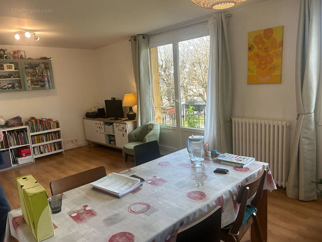 Appartement à MAISONS-LAFFITTE