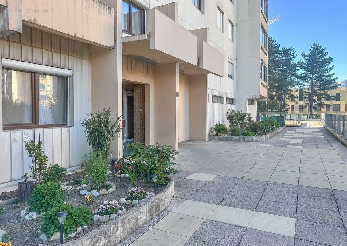 Appartement à ECHIROLLES