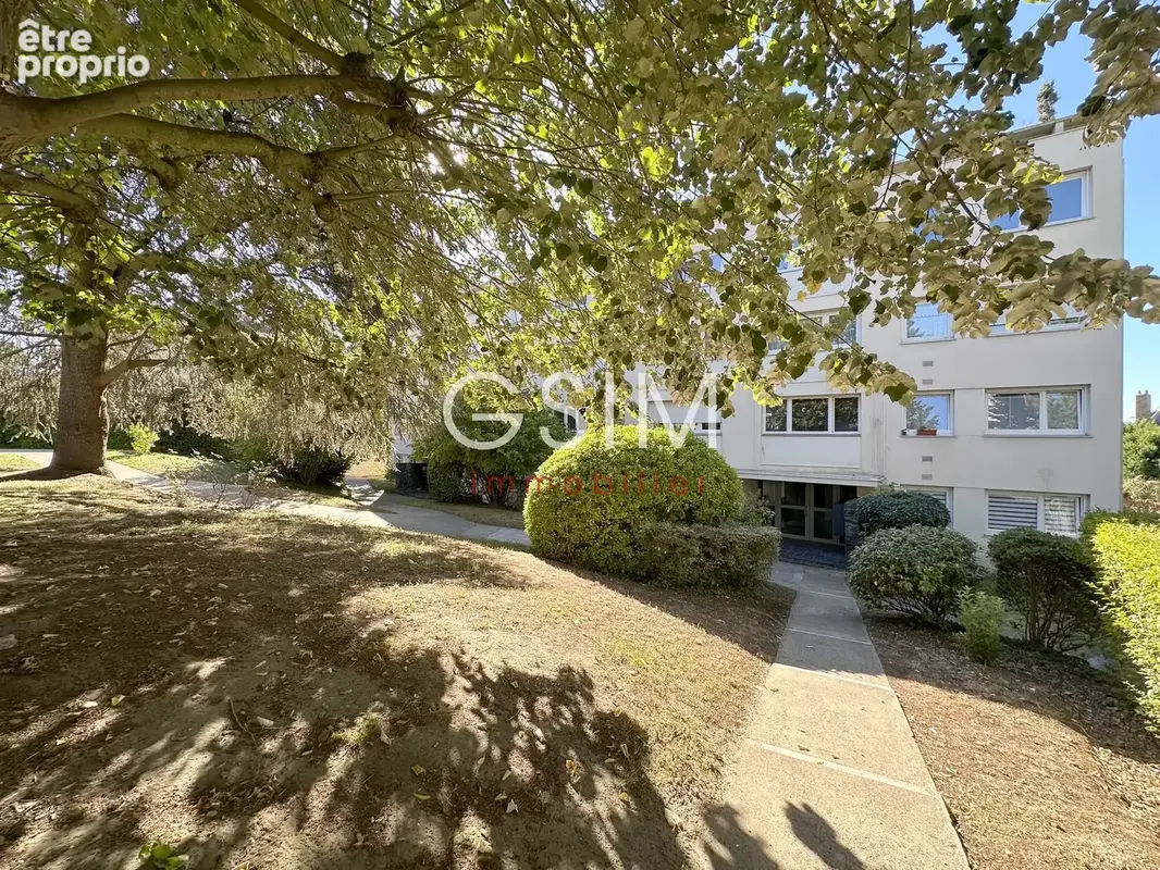 Bel appartement de 85 m2 2 chambres avec vue parc de saint cloud - photo 17
