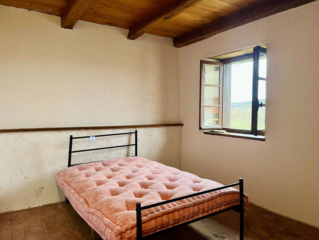 Maison à SAINT-PIERRE-TOIRAC