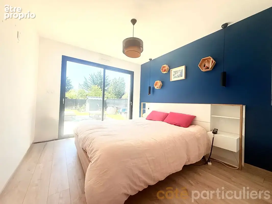 Maison 6 pièces 143 m² à vendre à Veigne (37250) - photo 6