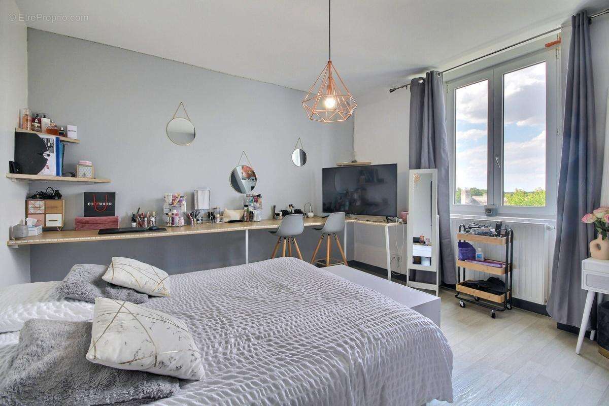 Maison à SAINT-LYPHARD