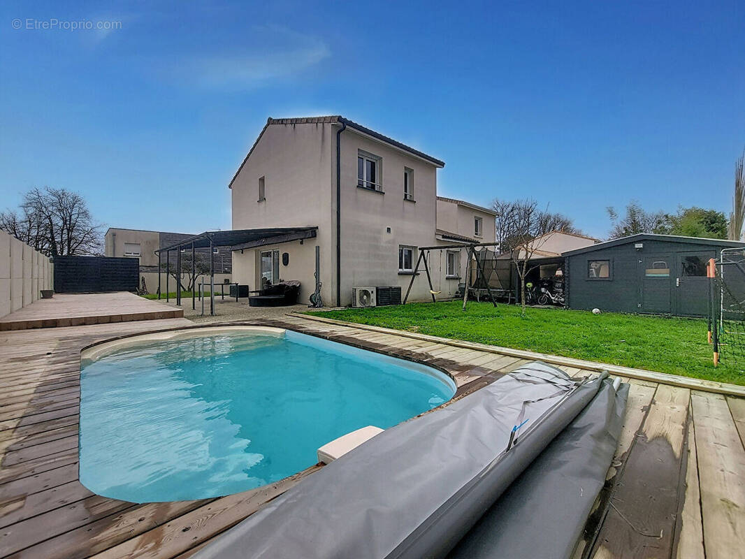 Maison à LE TAILLAN-MEDOC