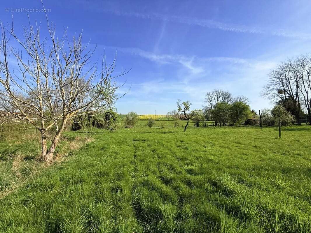 Maison à CHALVRAINES