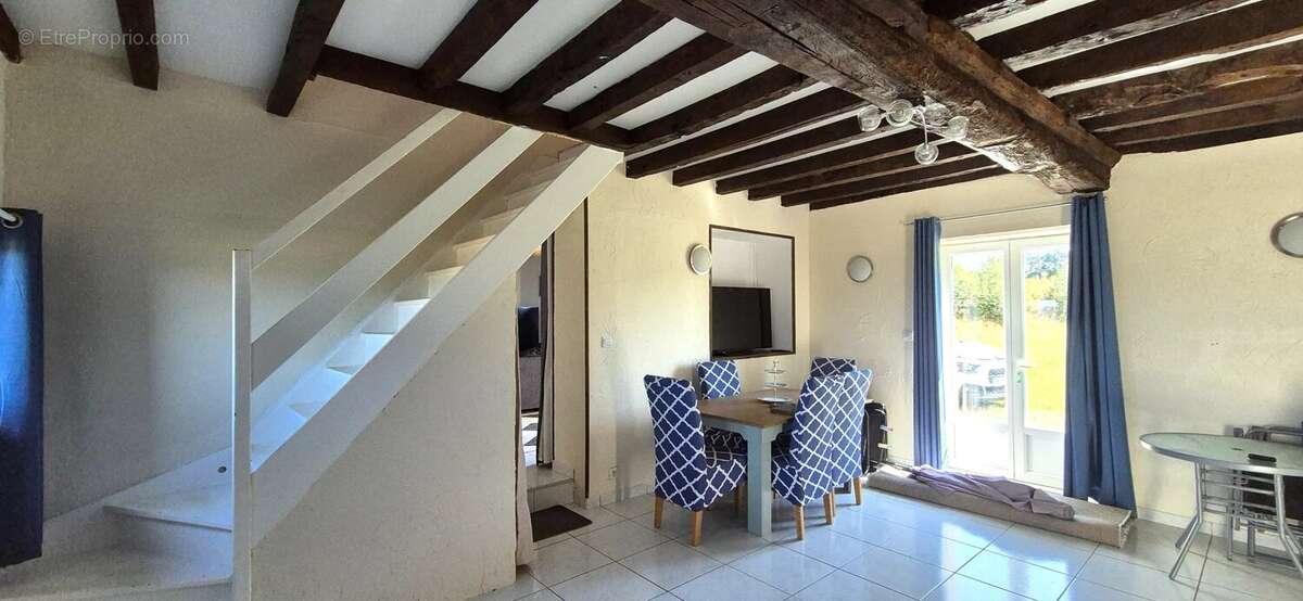 Maison à LE TEILLEUL