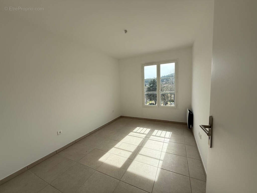 Appartement à TARADEAU