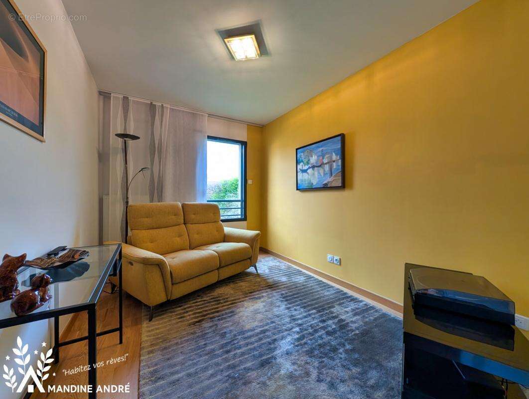 Appartement à DARDILLY