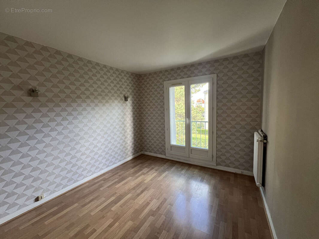 Appartement à SAINT-BRICE-SOUS-FORET