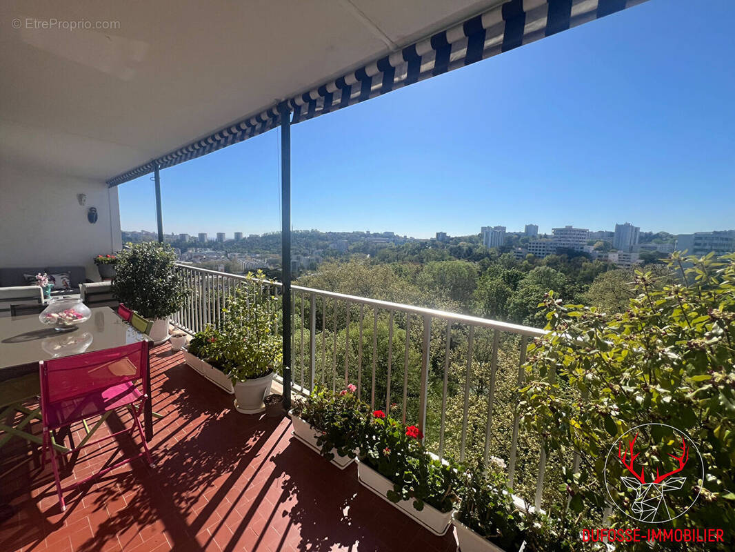 Appartement à TASSIN-LA-DEMI-LUNE