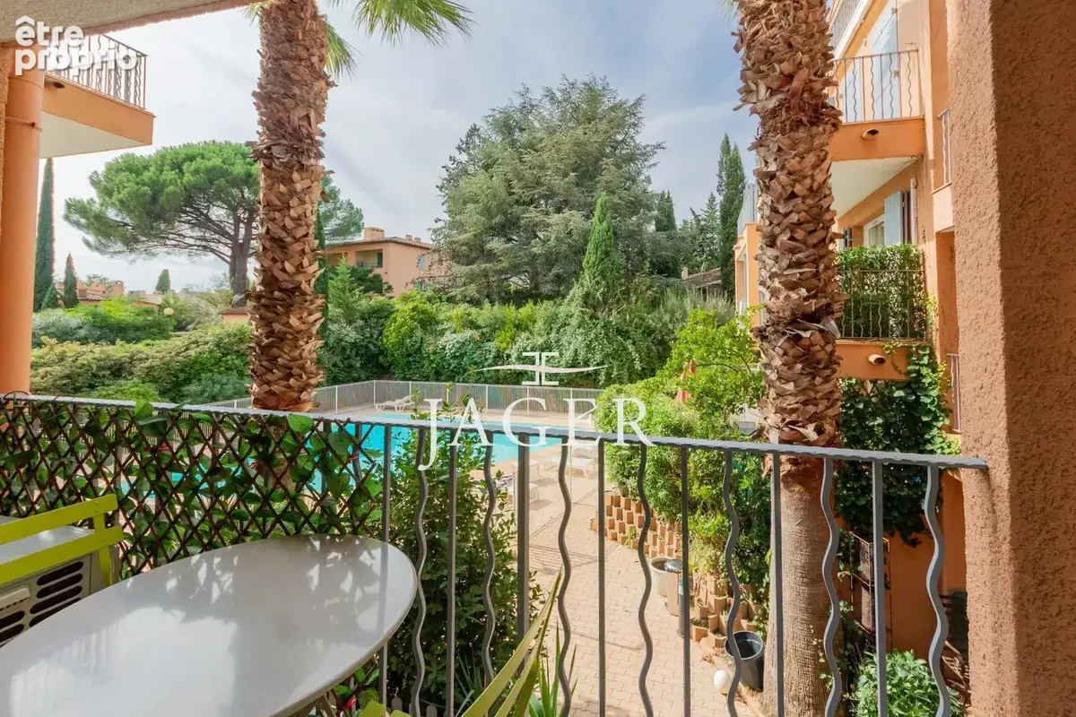 Appartement 3 pièces 70 m² à vendre à Grimaud (83310) - photo 2
