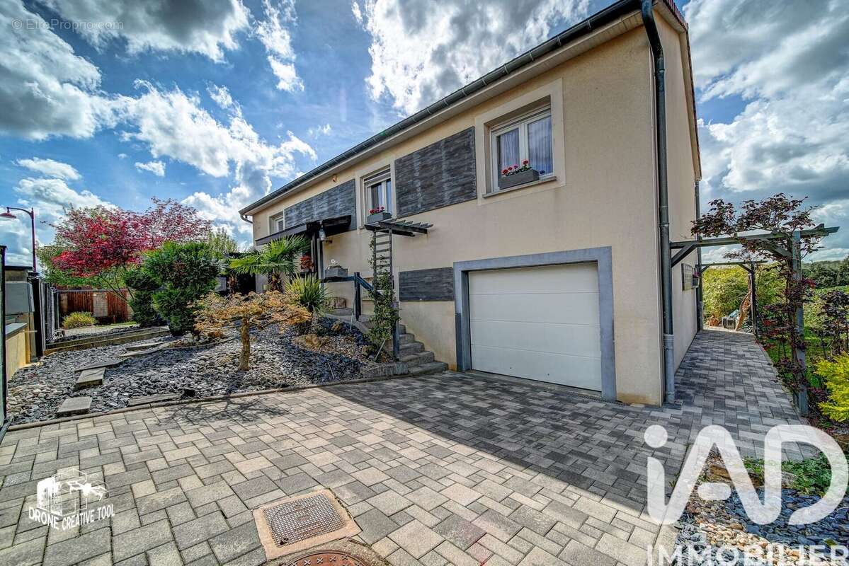 Maison 174 m² à Waldwisse  - photo 2