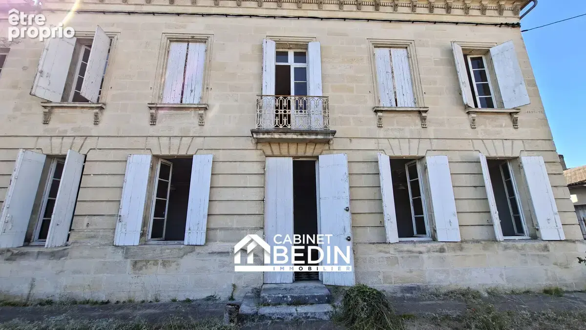 Maison 11 pièces 312 m² à vendre à Saint-Denis-De-Pile (33910) - photo 2