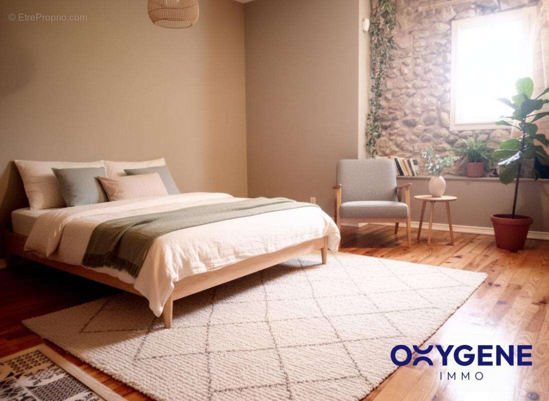 Maison à PEYRESTORTES