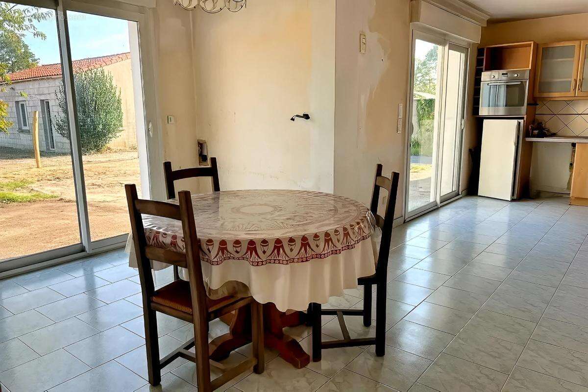 Maison à LA HAIE-FOUASSIERE