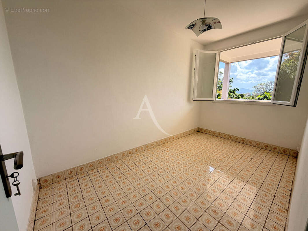 Maison à LE LAMENTIN