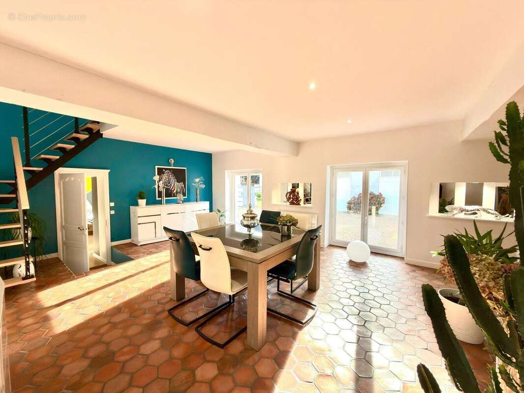 Photo 2 - Maison à CHANGE