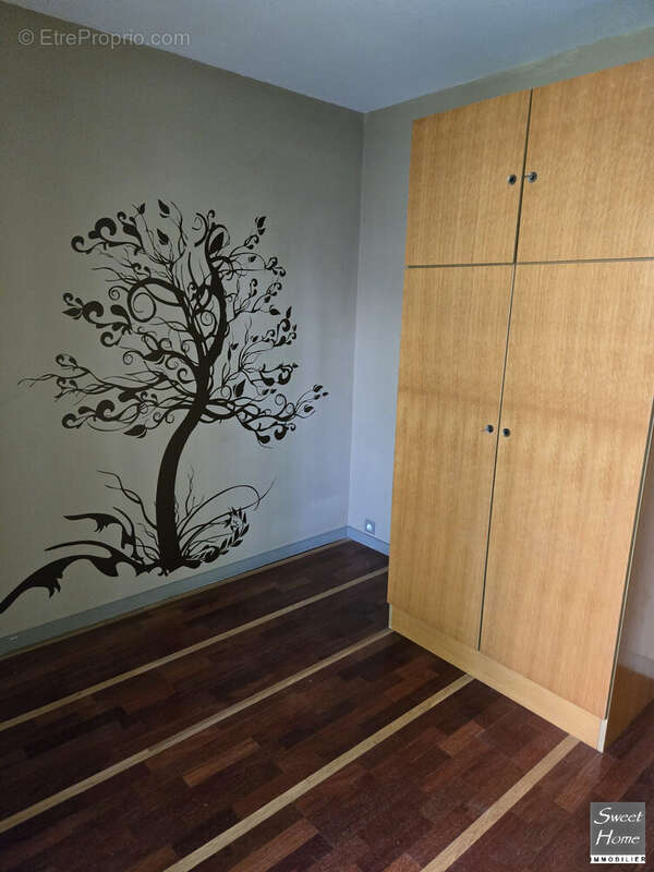 Appartement à MAGNY-LES-HAMEAUX