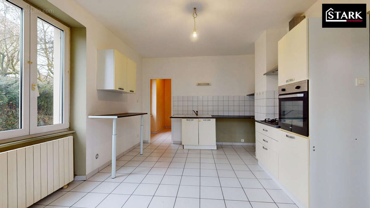 Maison à OFFEMONT