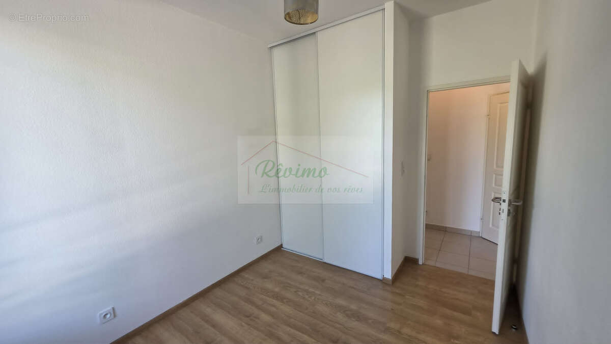 Appartement à JUVIGNAC