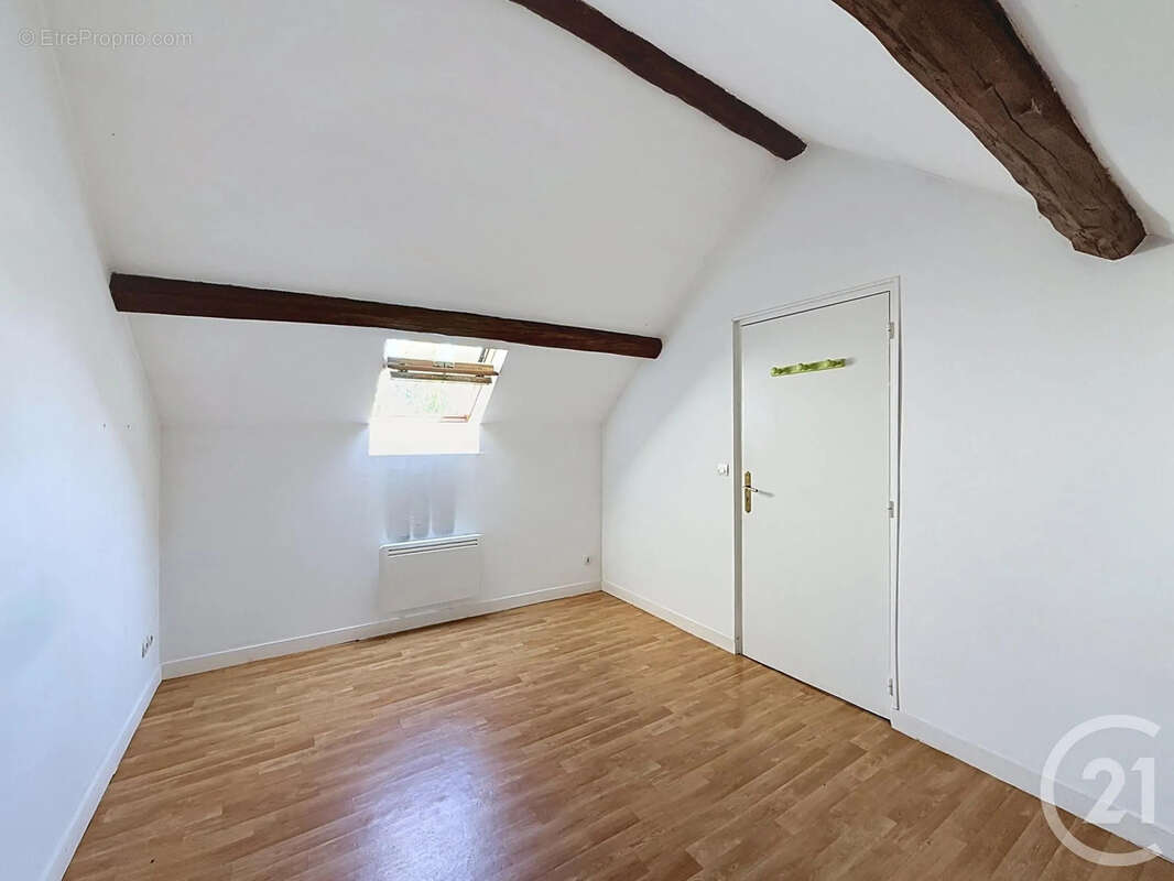 Appartement à FONTAINEBLEAU