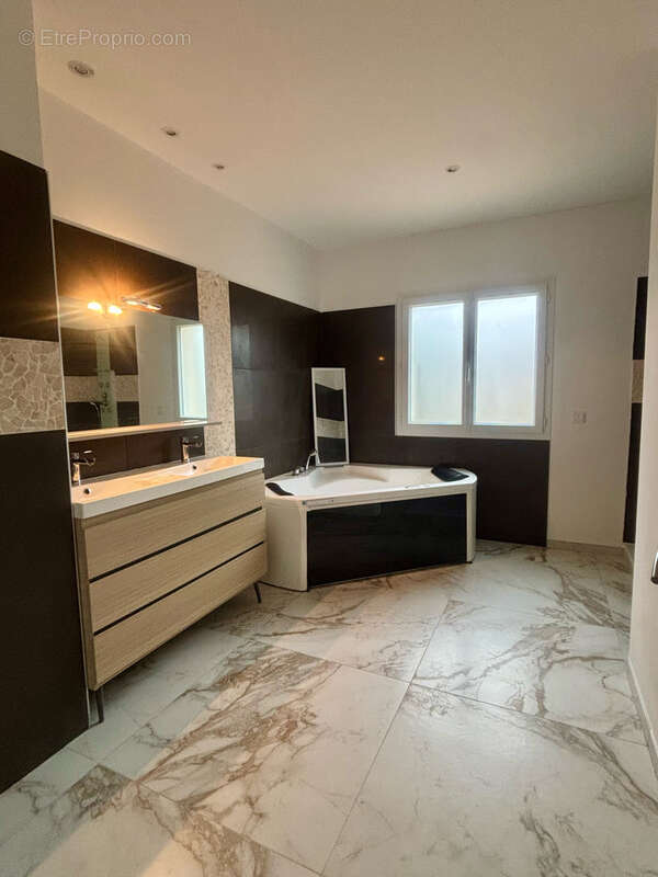 Maison à THIMERT-GATELLES