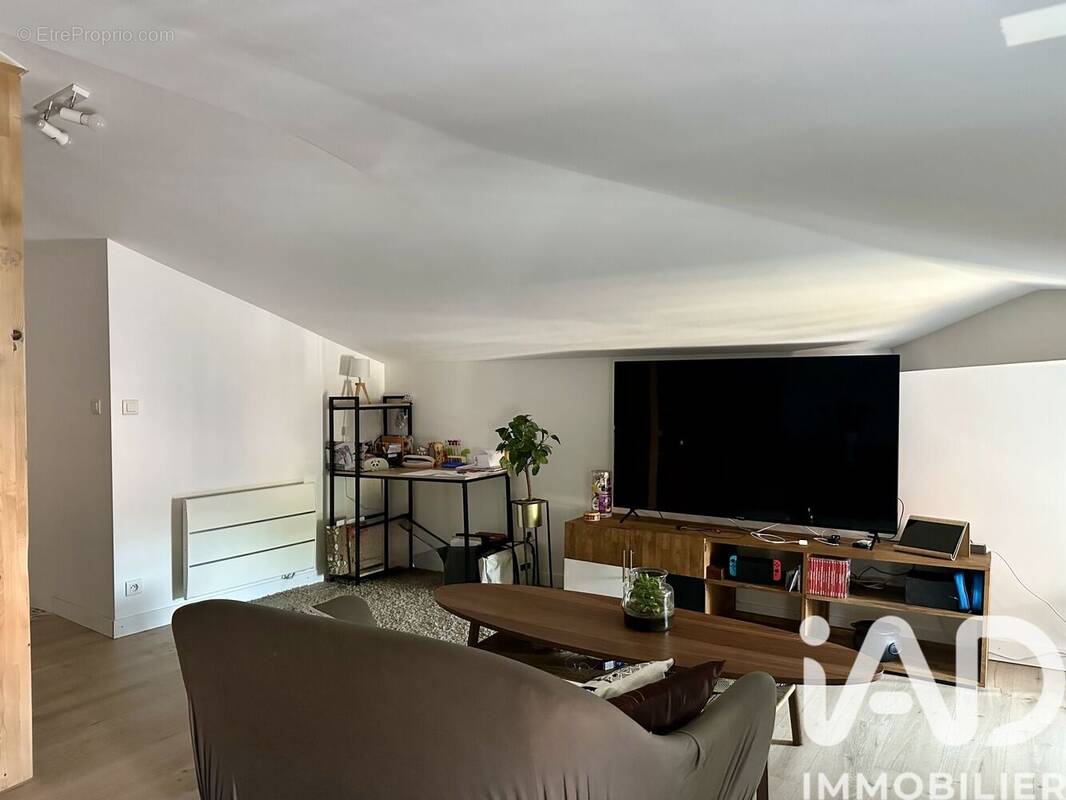 Photo 1 - Appartement à LA BASTIDE-CLAIRENCE