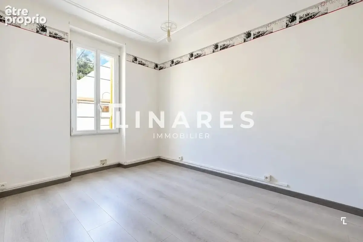 L'ENDOUMOISE - Appartement T4 de 146m2 - Terrasse - Jardin de 80m2 - 13007 - photo 5