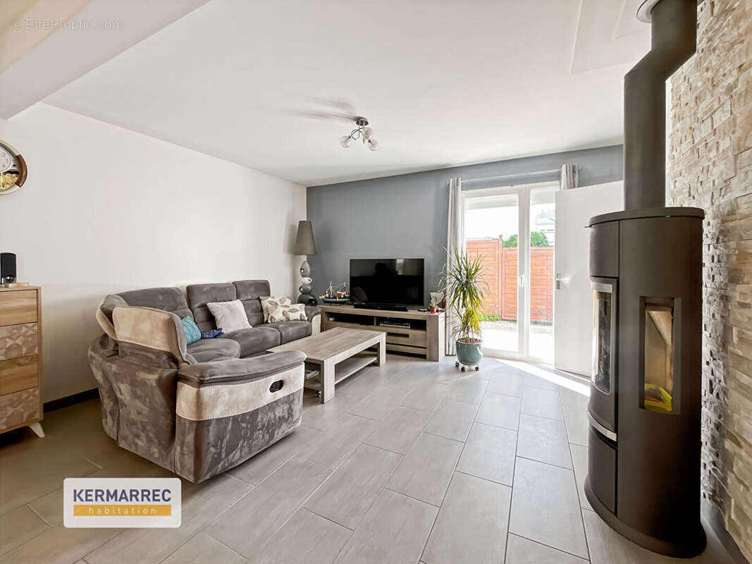 Maison à SAINT-JACQUES-DE-LA-LANDE