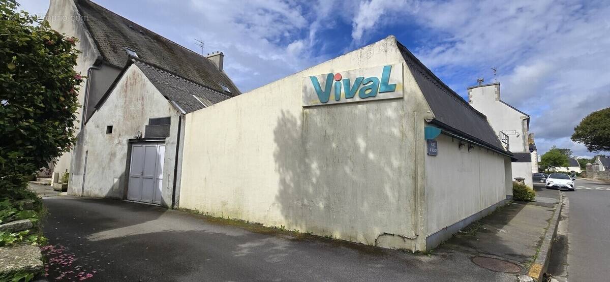 Commerce à KERNILIS