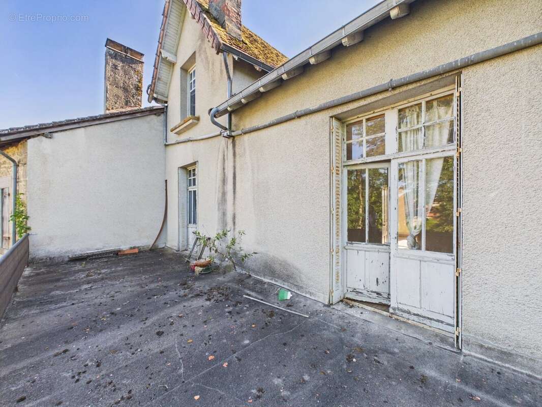 Un bien d'exception au potentiel rare, au cœur de Piégut-Pluviers ! - photo 12