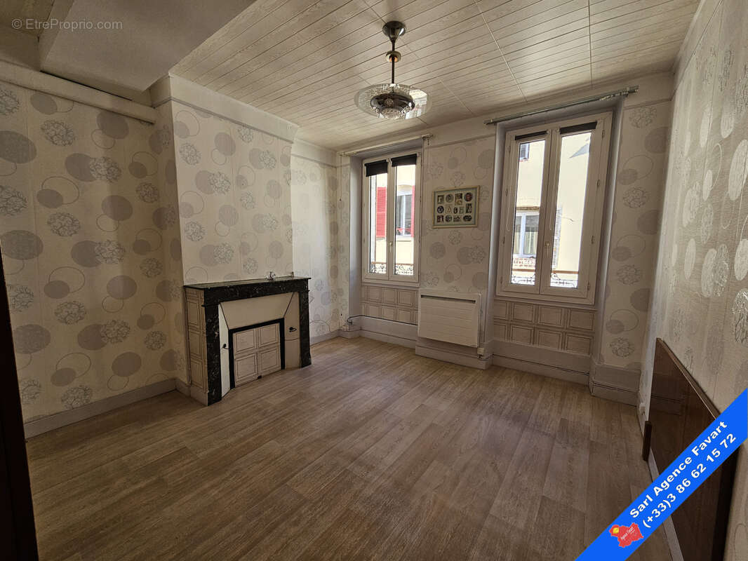 Maison à BRIENON-SUR-ARMANCON