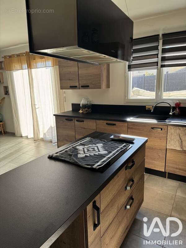 Maison 79 m² à Forcalqueiret  - photo 2