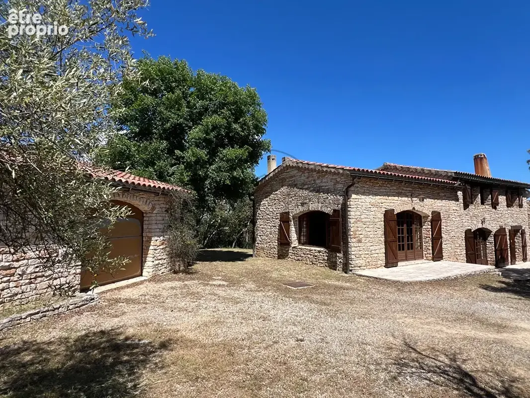 Entre Barjac et Uzès, Superbe maison en pierre avec vue panoramique - photo 6