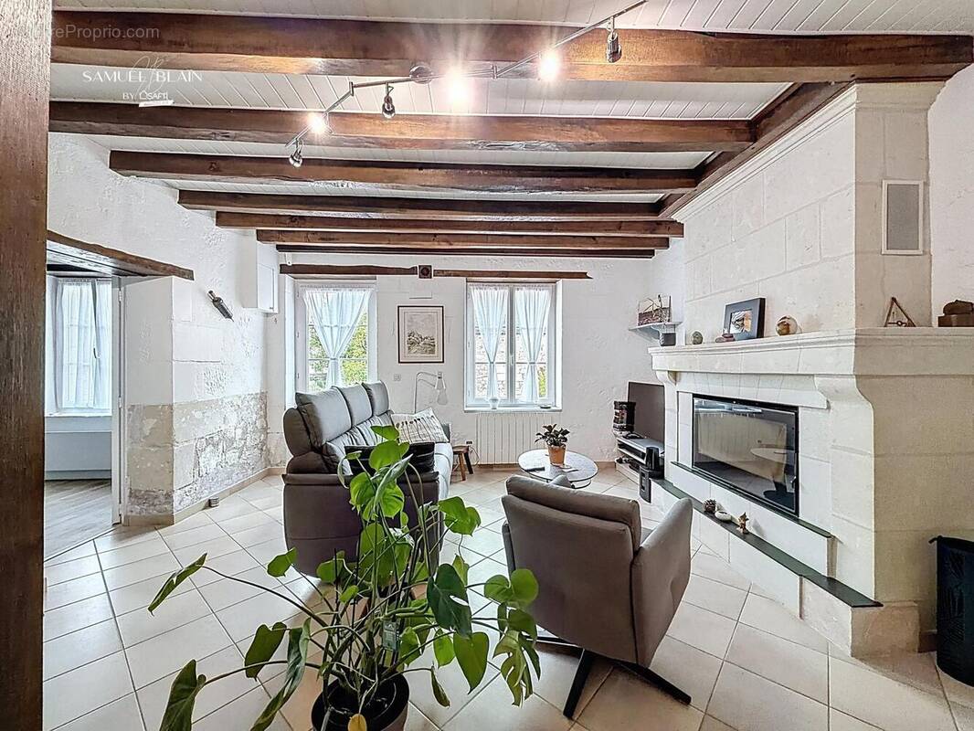 Photo 1 - Maison à ALLONNES