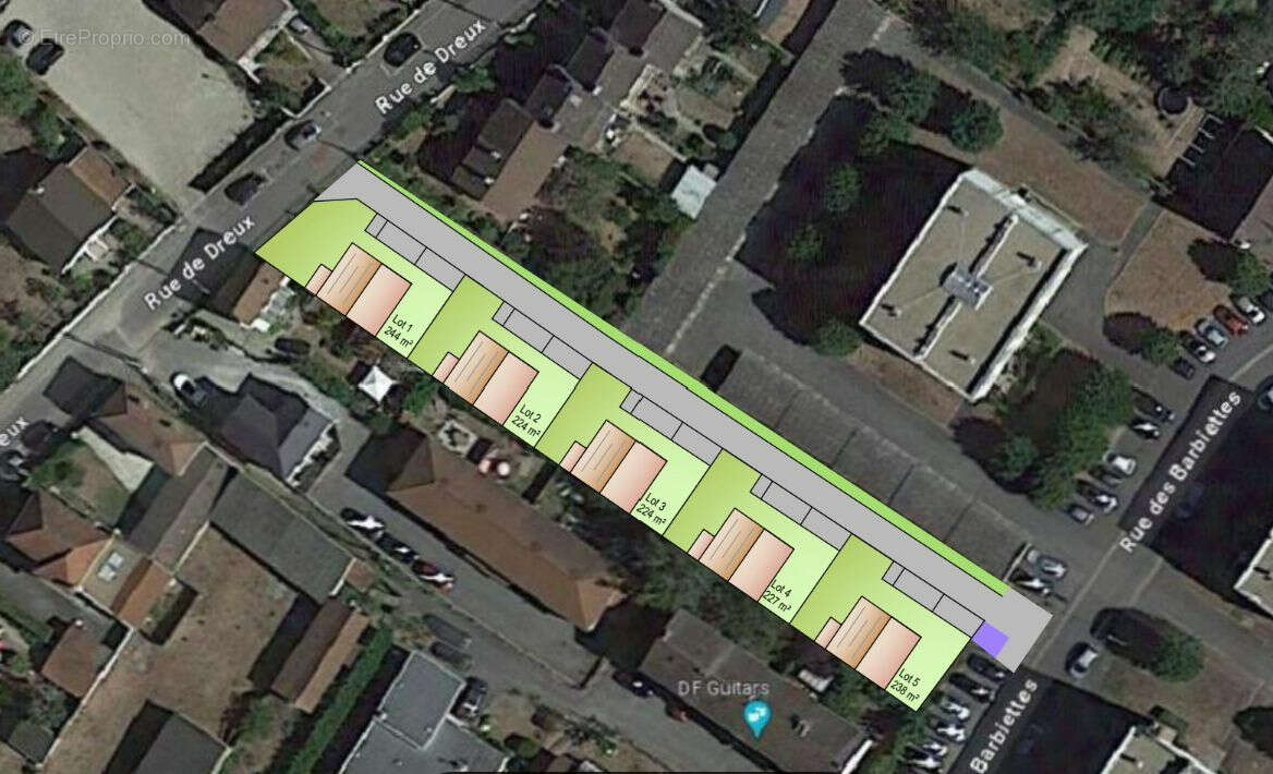 Terrain à MANTES-LA-JOLIE