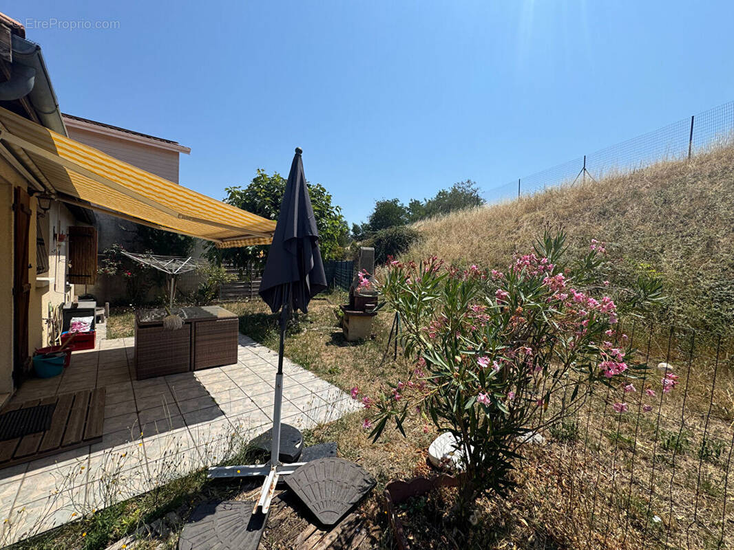 Maison à VILLENAVE-D'ORNON