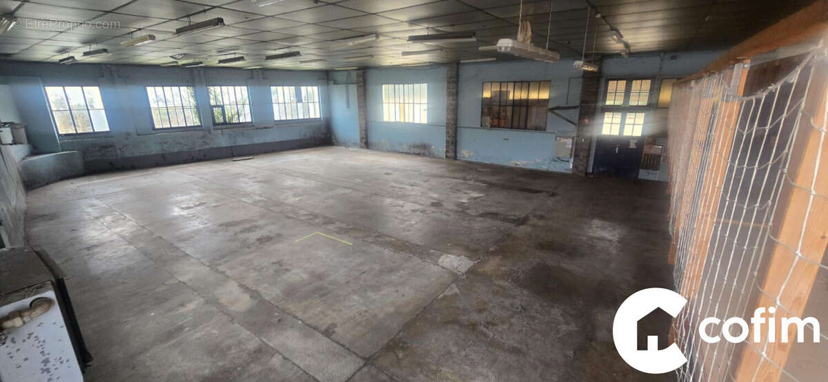 Commerce à JURANCON