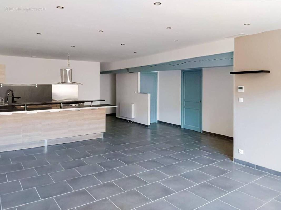 Appartement à LESPIGNAN