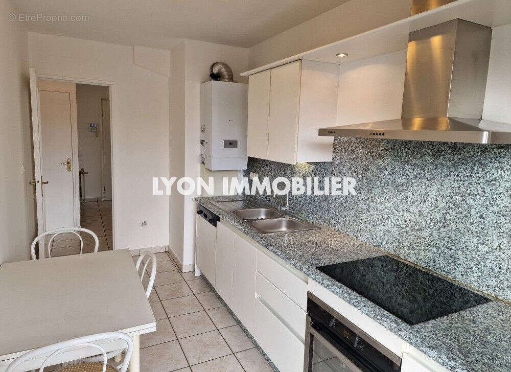Appartement à LYON-8E