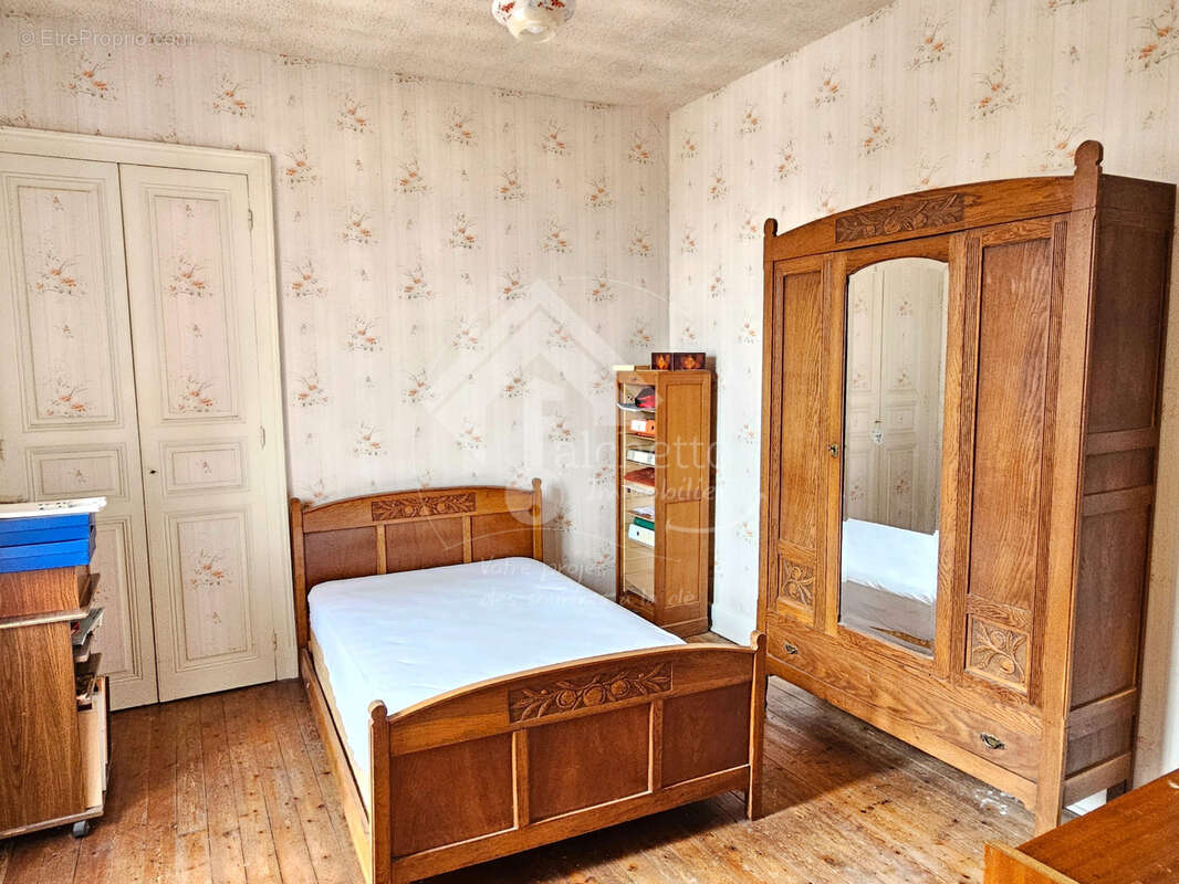 Maison à BOUCE