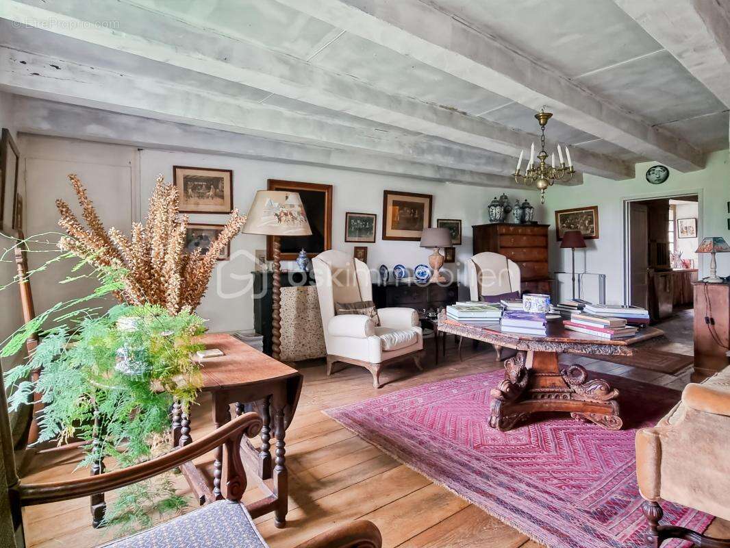 Magnifique propriété de caractère avec piscine - photo 11