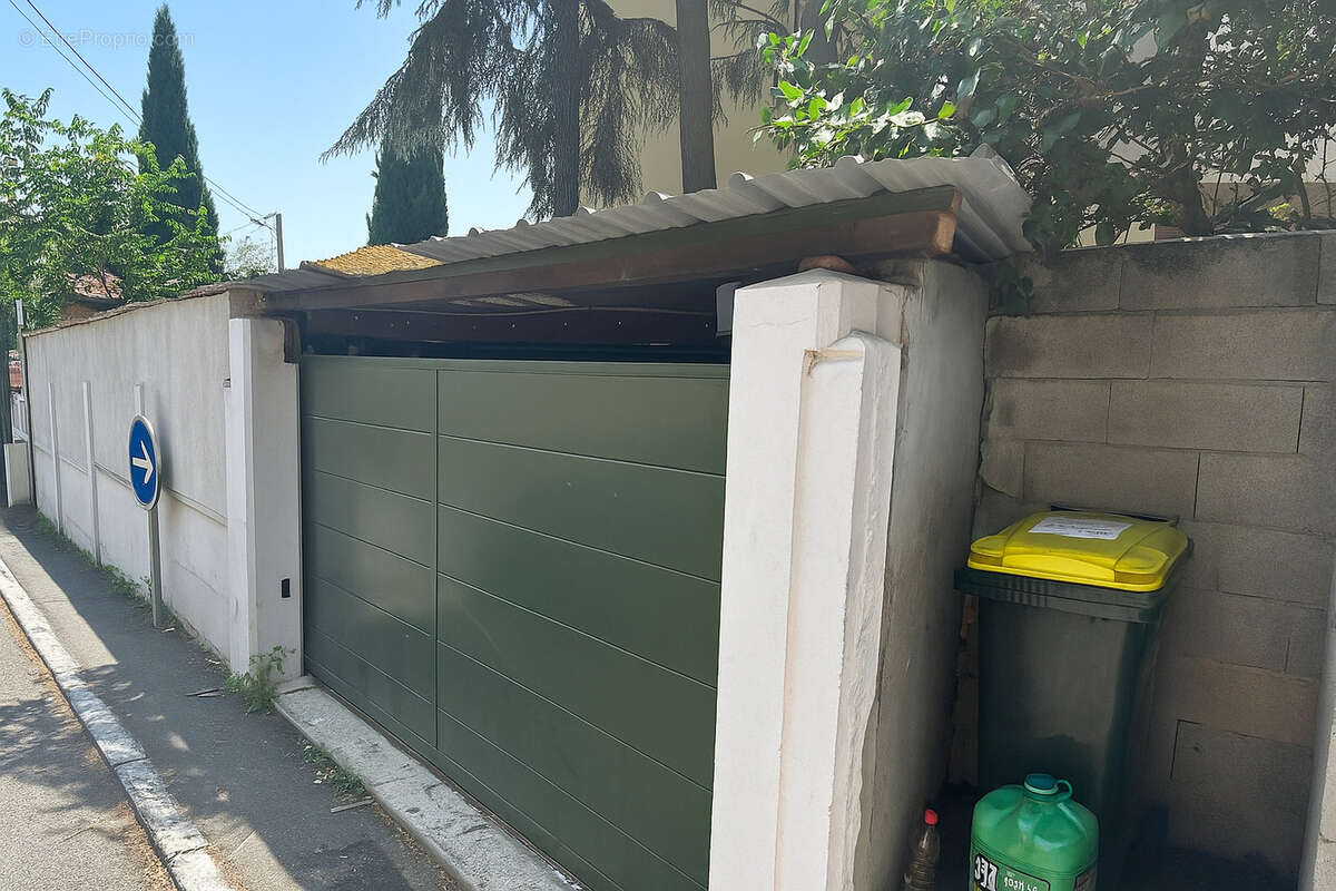 Maison à CHAMPAGNE-AU-MONT-D&#039;OR