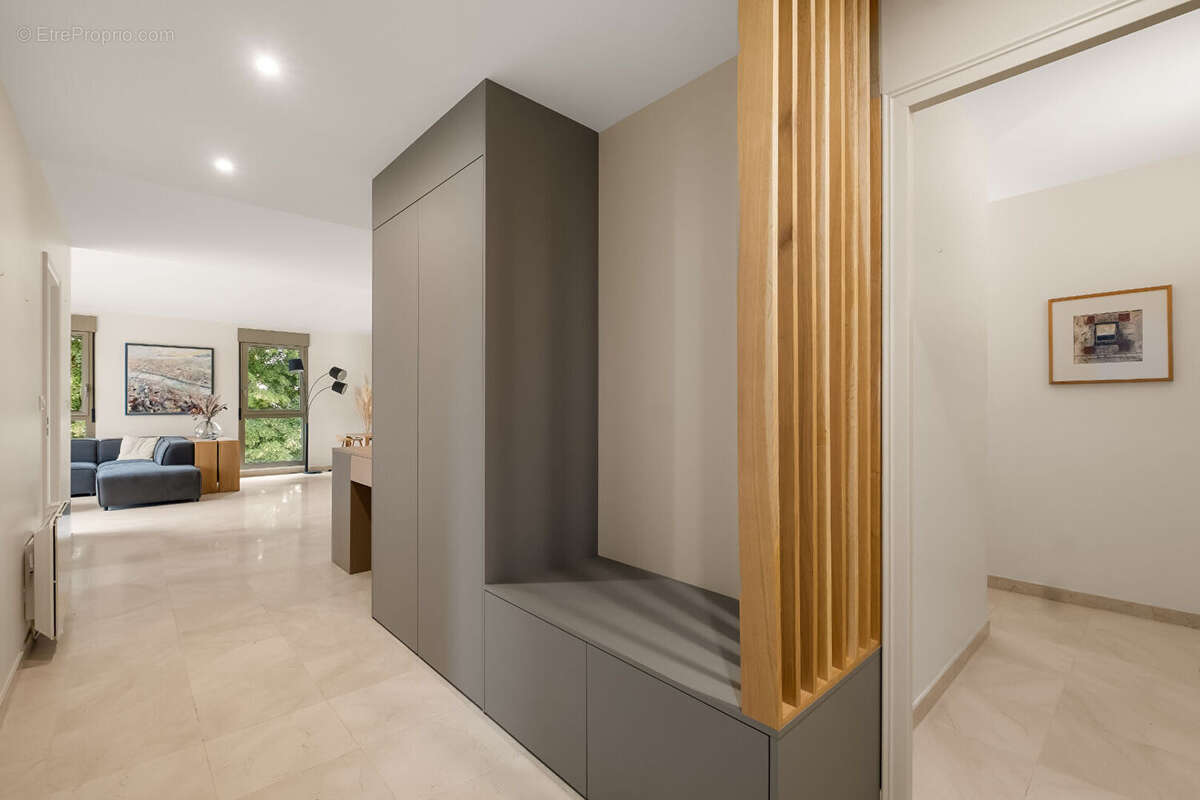 Appartement à SAINTE-FOY-LES-LYON