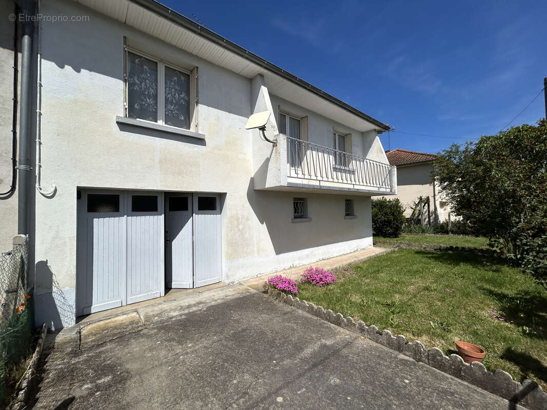 Maison à COMMENTRY