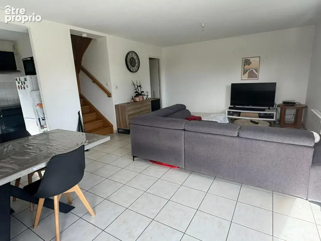 Maison individuelle / appartement t4 - pluvigner - ref 9243 - photo 2