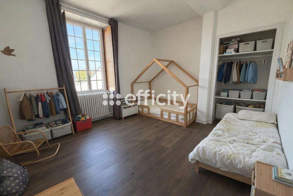 Maison 220 m² à Chance  - photo 8