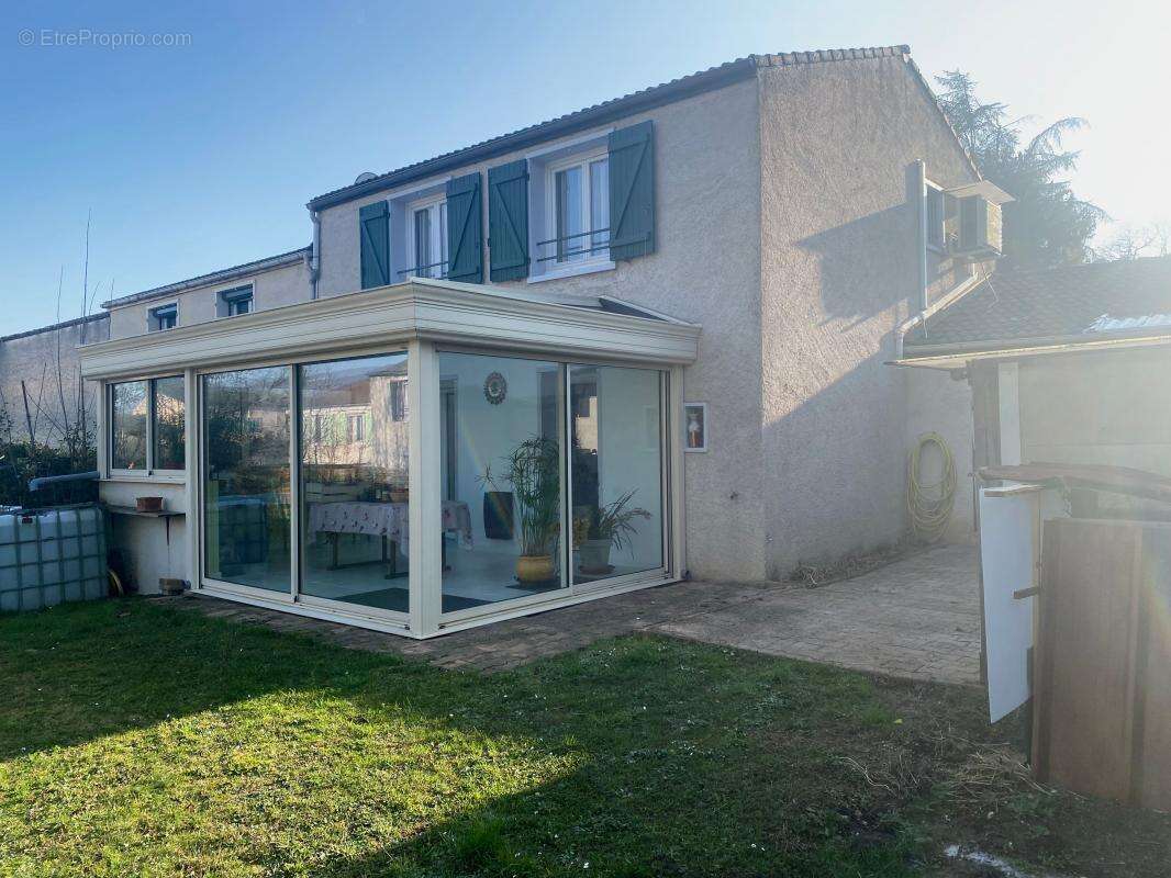 Maison à MONTALIEU-VERCIEU